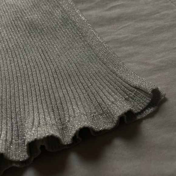 Devon Windsor Kade Twist Metallic Silver Stretch Knit Maxi Skirt XS Side Slit - Picture 5 of 9